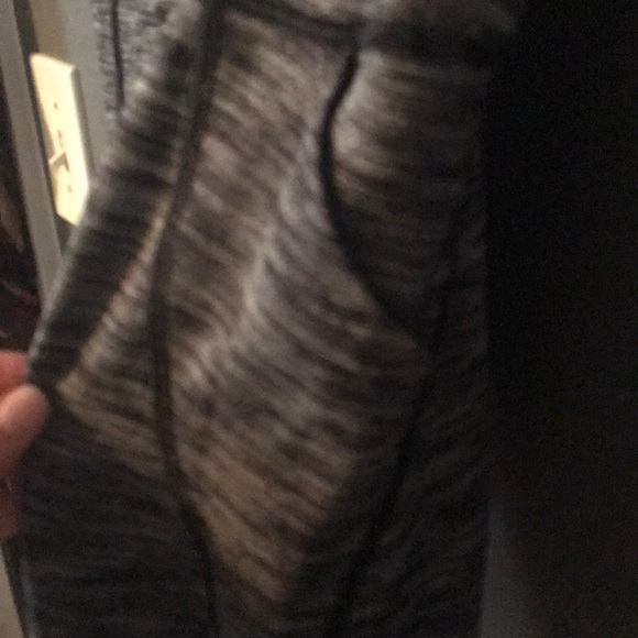 Victoria Secret Leggings - Picture 5 of 6